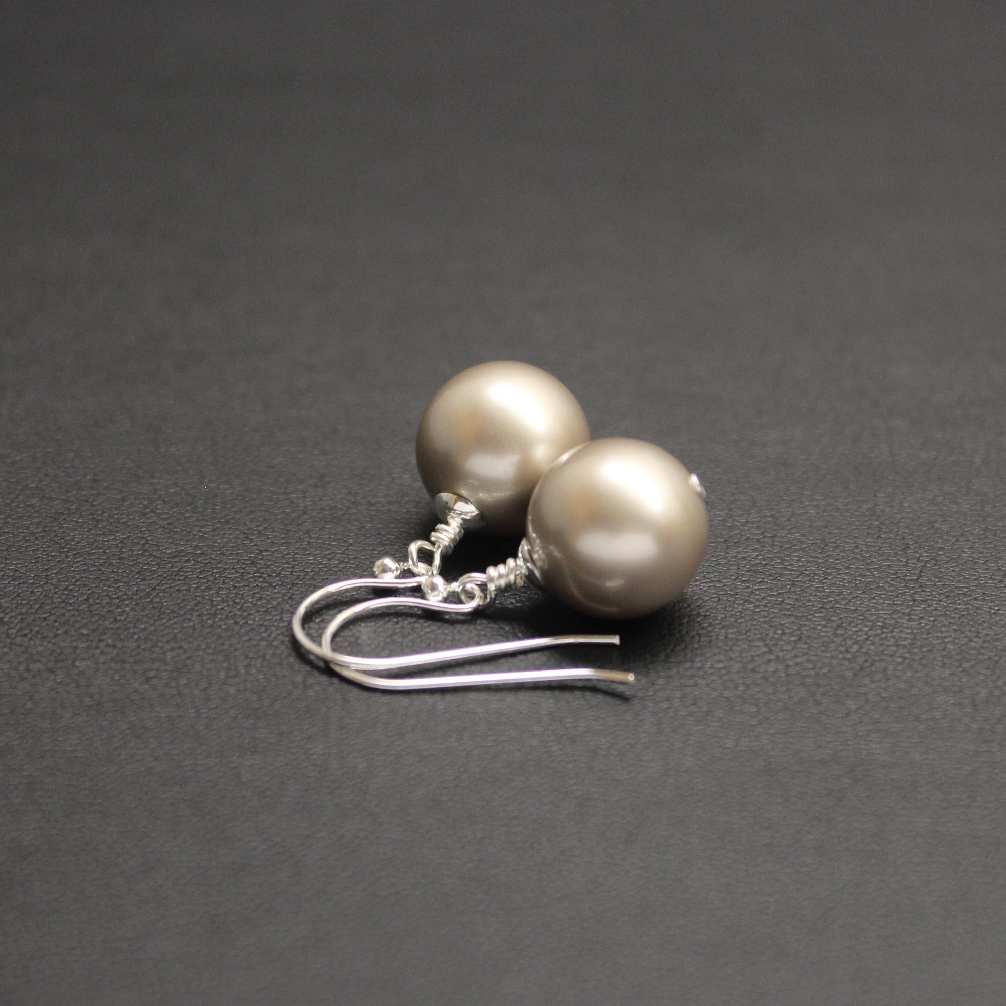 Vogue Sterling Silver Bud Drop Pearl Earrings (Almond)